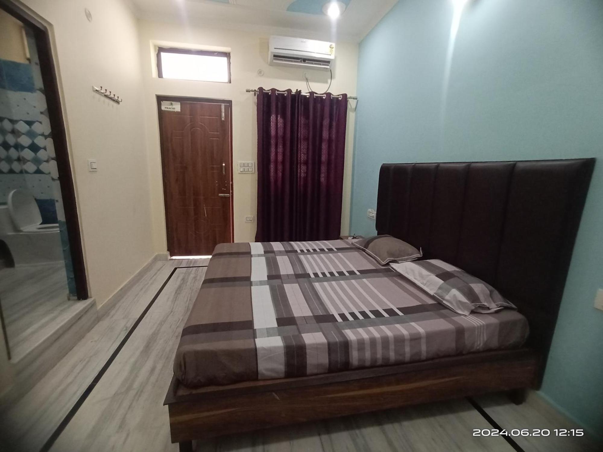 Deepak Homestay Rishikesh Ngoại thất bức ảnh