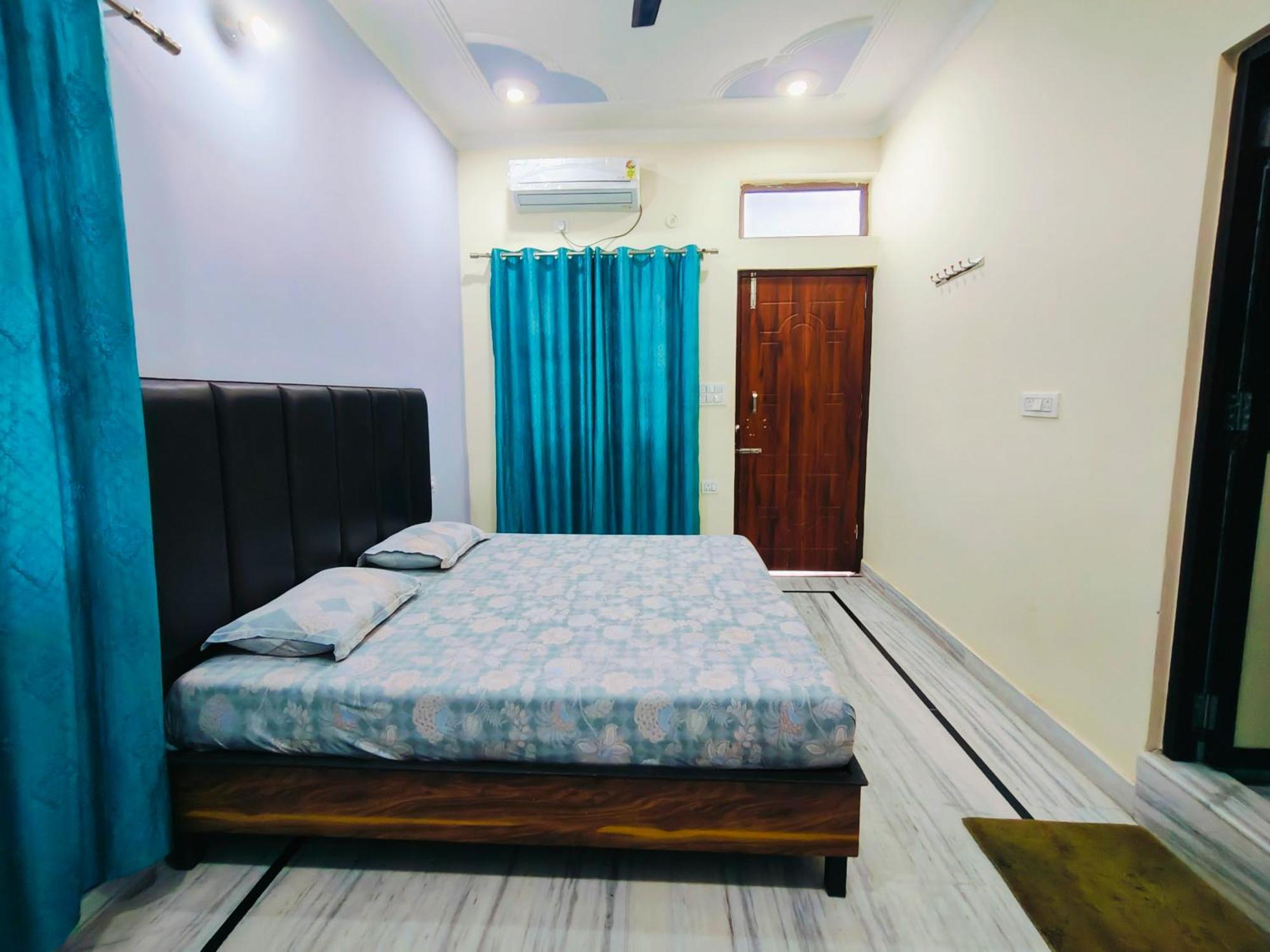 Deepak Homestay Rishikesh Ngoại thất bức ảnh