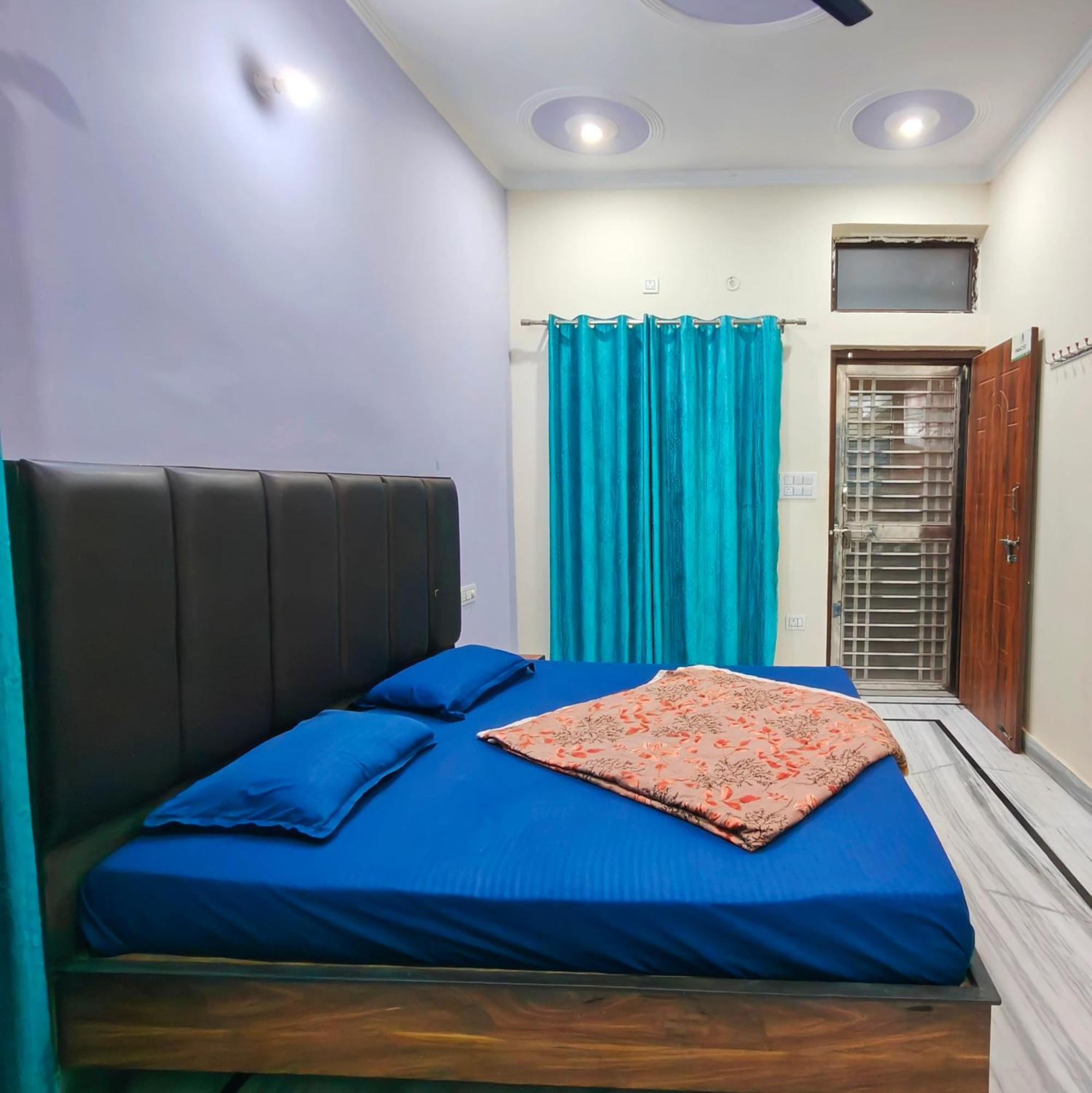 Deepak Homestay Rishikesh Ngoại thất bức ảnh